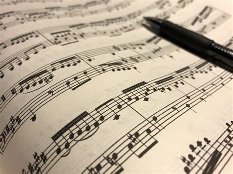 how to memorize music fast: the art of musical composition and its connection to memory techniques